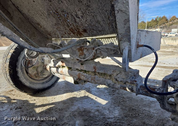 image for item DS5278 1992 Broce RJ300 broom