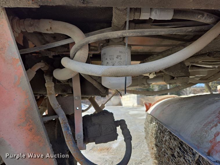 image for item DS5278 1992 Broce RJ300 broom