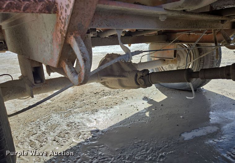 image for item DS5278 1992 Broce RJ300 broom