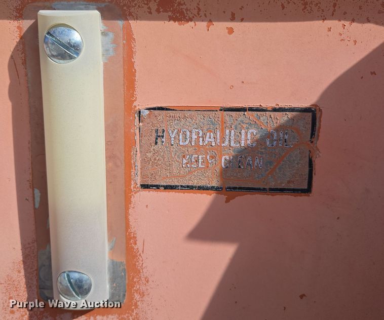 image for item DS5278 1992 Broce RJ300 broom