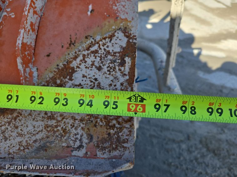 image for item DS5278 1992 Broce RJ300 broom