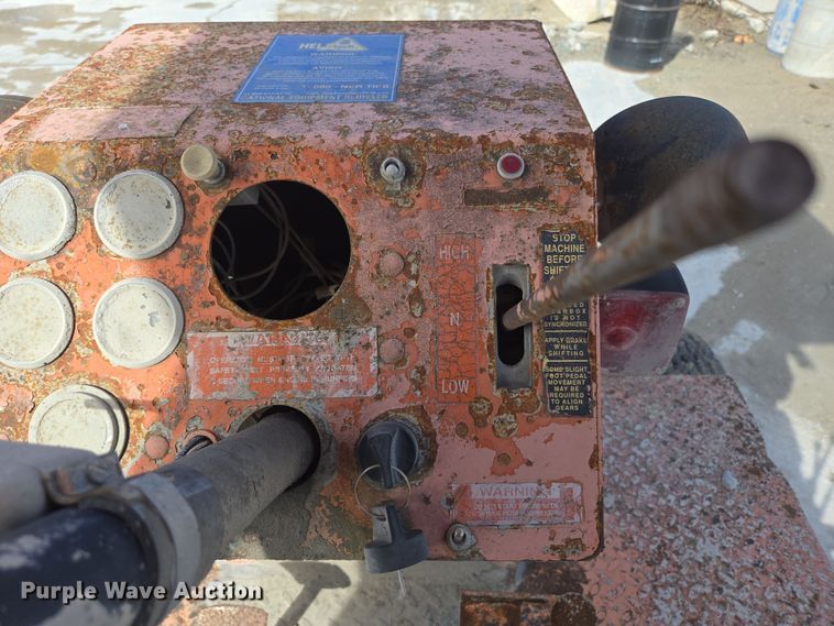 image for item DS5278 1992 Broce RJ300 broom