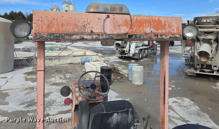 image for item DS5278 1992 Broce RJ300 broom