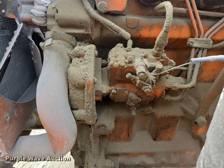 image for item DS5278 1992 Broce RJ300 broom