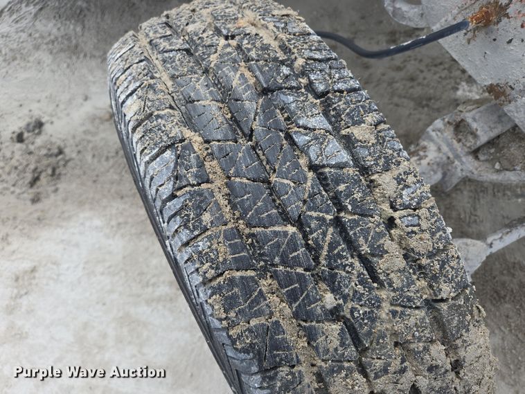 image for item DS5278 1992 Broce RJ300 broom