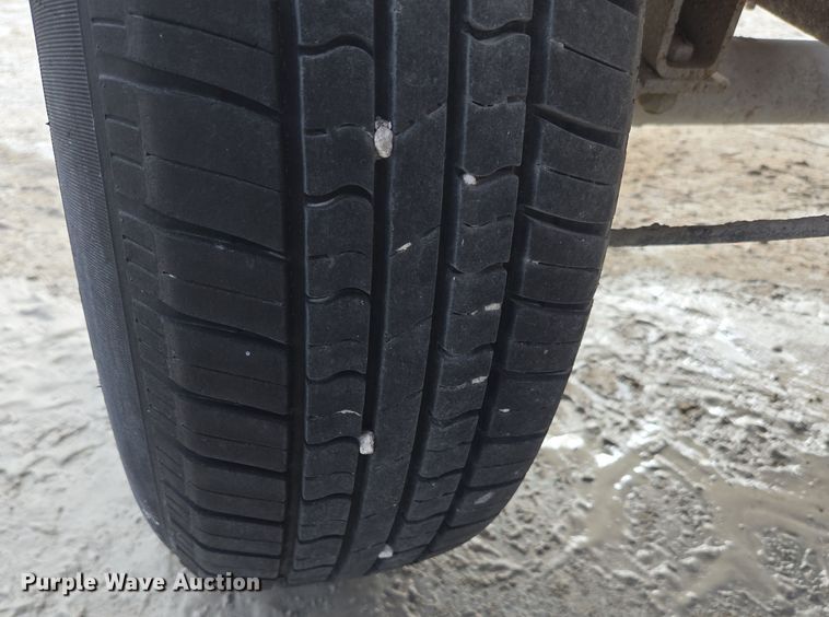 image for item DS5278 1992 Broce RJ300 broom