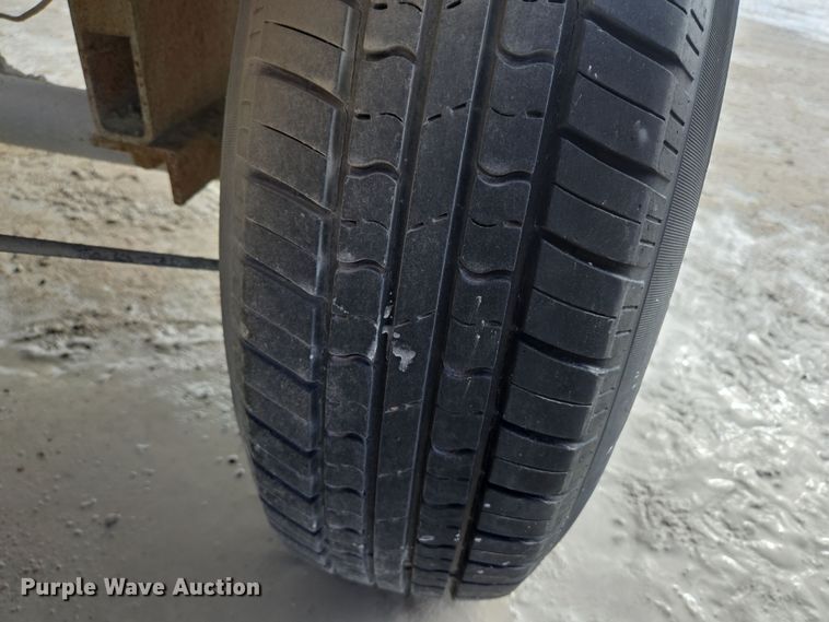 image for item DS5278 1992 Broce RJ300 broom