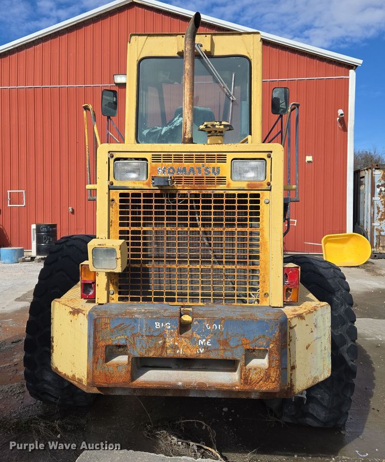 image for item DS5279 1995 Komatsu WA250-1 wheel loader