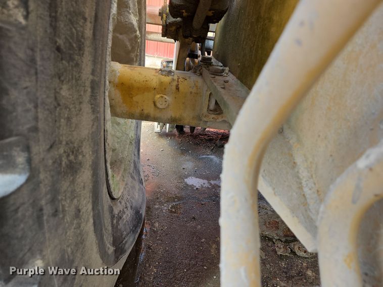 image for item DS5279 1995 Komatsu WA250-1 wheel loader