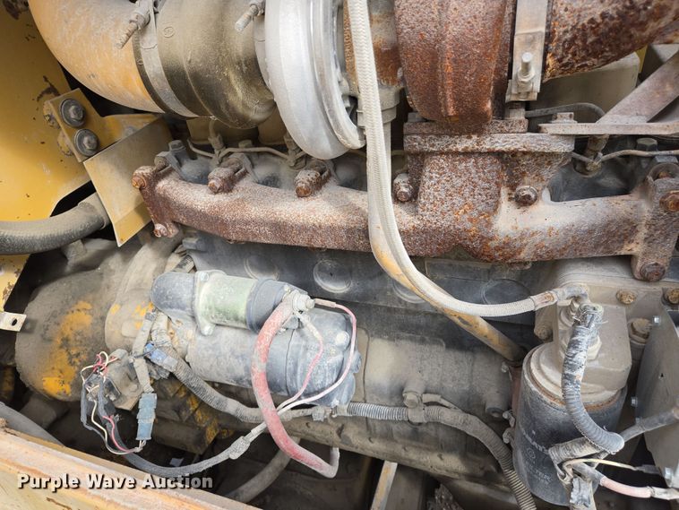 image for item DS5279 1995 Komatsu WA250-1 wheel loader