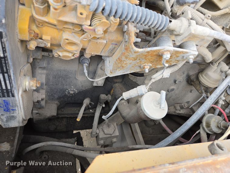 image for item DS5279 1995 Komatsu WA250-1 wheel loader