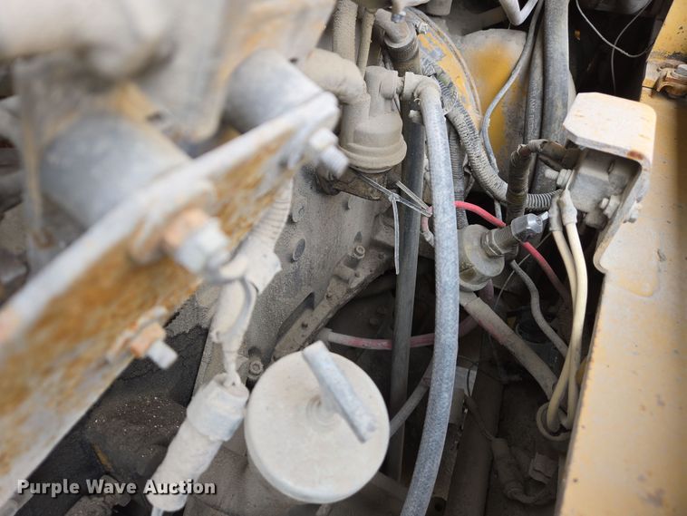 image for item DS5279 1995 Komatsu WA250-1 wheel loader