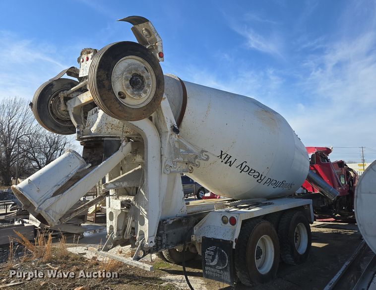 image for item DS5280 2006 Kenworth W900 ready mix truck