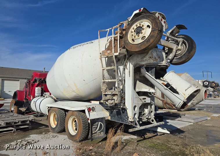 image for item DS5280 2006 Kenworth W900 ready mix truck