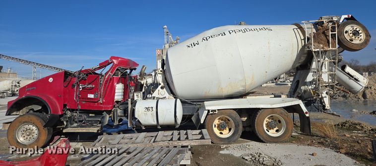 image for item DS5280 2006 Kenworth W900 ready mix truck