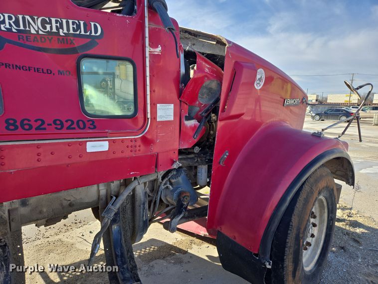 image for item DS5280 2006 Kenworth W900 ready mix truck