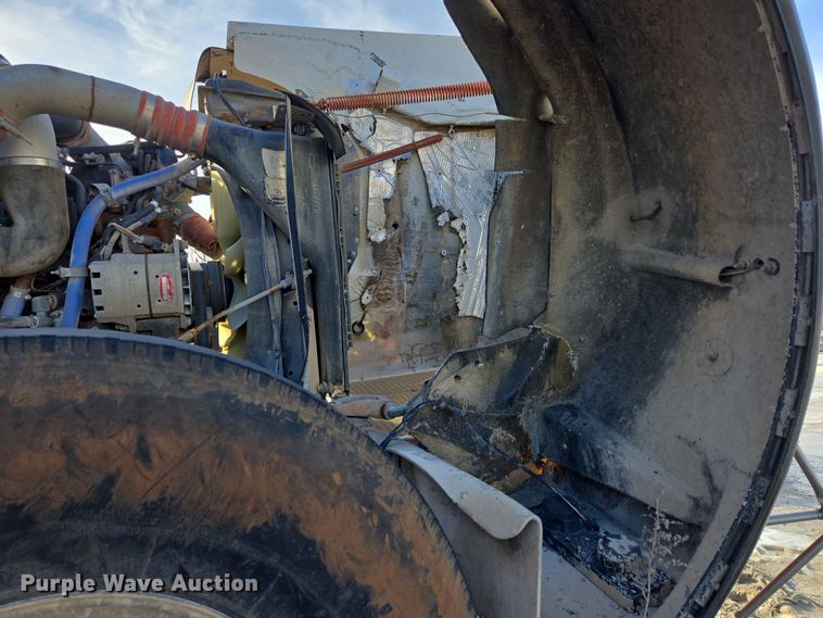 image for item DS5280 2006 Kenworth W900 ready mix truck