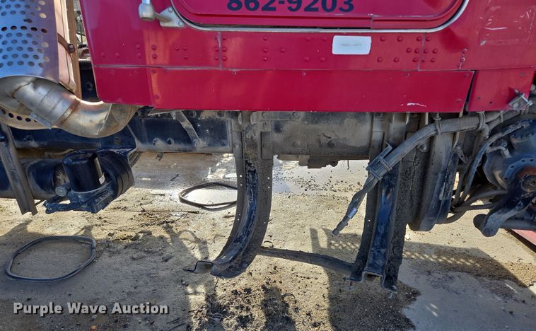 image for item DS5280 2006 Kenworth W900 ready mix truck