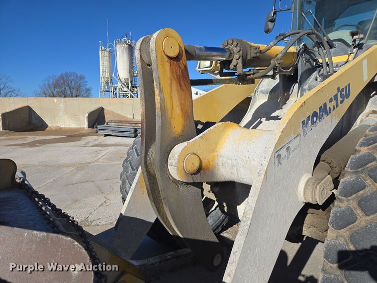 image for item DS5281 2006 Komatsu WA380-6 