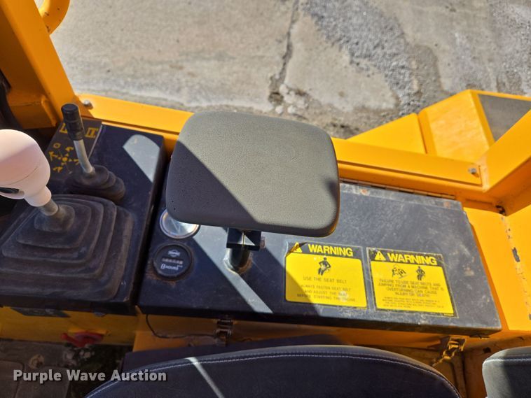 image for item DS5282 2000 JCB 426B ZX 