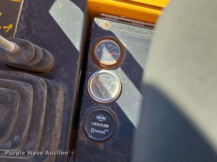 image for item DS5282 2000 JCB 426B ZX 