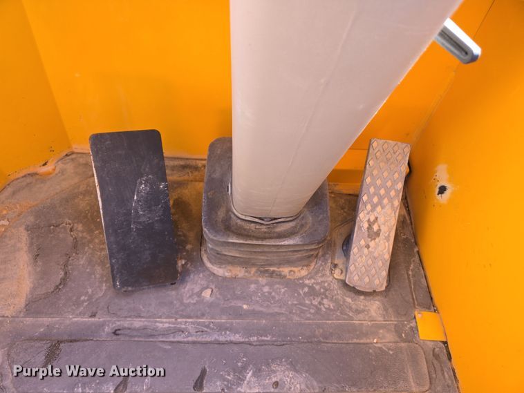 image for item DS5282 2000 JCB 426B ZX 