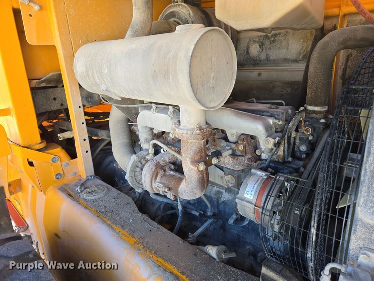 image for item DS5282 2000 JCB 426B ZX 