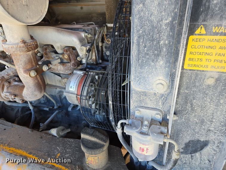 image for item DS5282 2000 JCB 426B ZX 