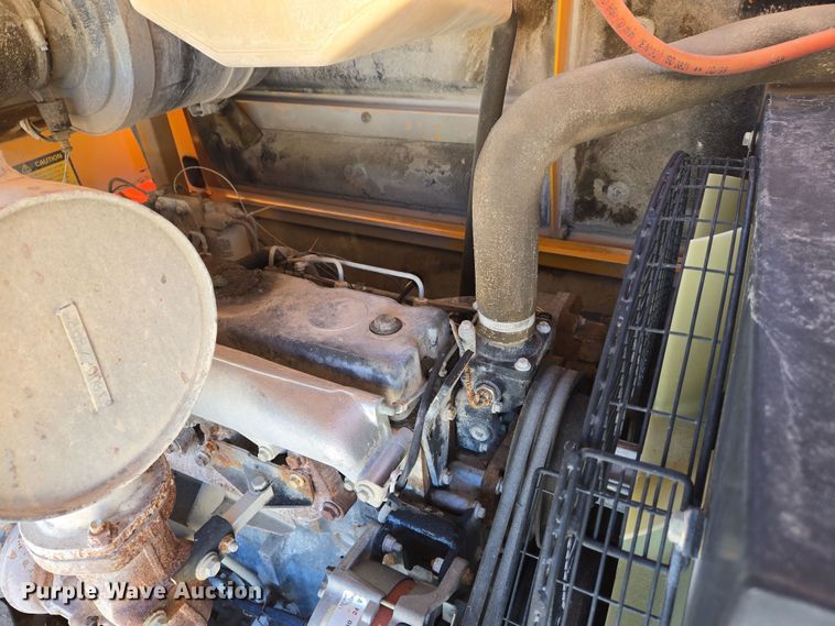 image for item DS5282 2000 JCB 426B ZX 