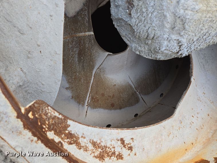 image for item DS5284 2000 International 2554 ready mix truck