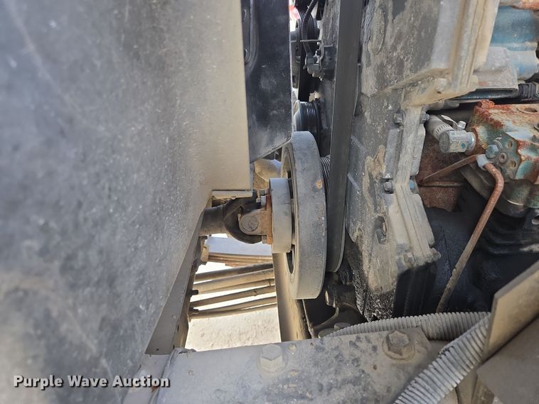 image for item DS5284 2000 International 2554 ready mix truck