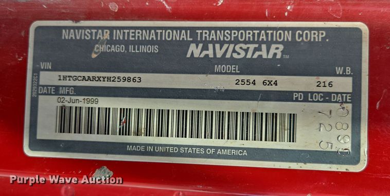 image for item DS5284 2000 International 2554 ready mix truck