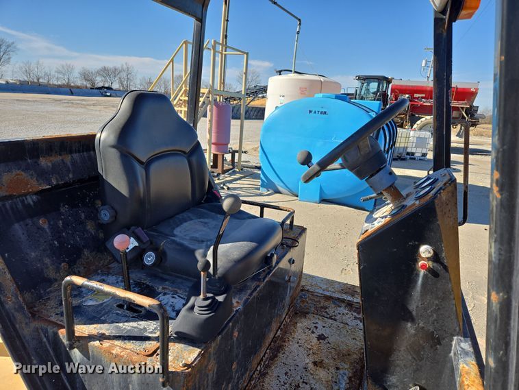 image for item DS5288 (2) Wilmar Wrangler wheel loader