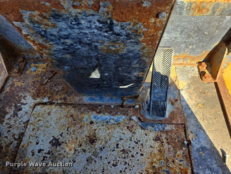 image for item DS5288 (2) Wilmar Wrangler wheel loader