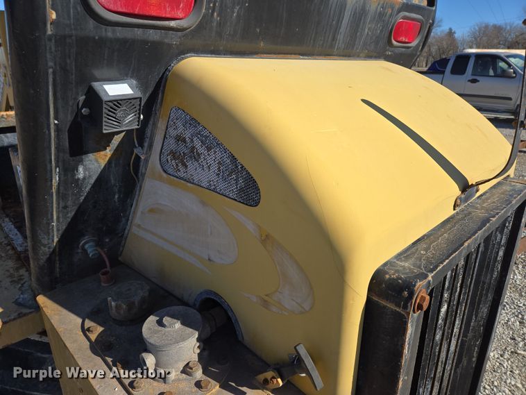 image for item DS5288 (2) Wilmar Wrangler wheel loader