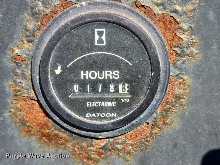 image for item DS5288 (2) Wilmar Wrangler wheel loader