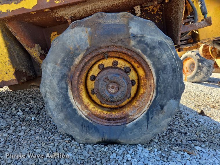 image for item DS5288 (2) Wilmar Wrangler wheel loader
