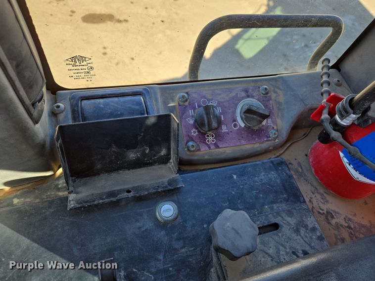 image for item DS5292 2006 Caterpillar 953C track loader