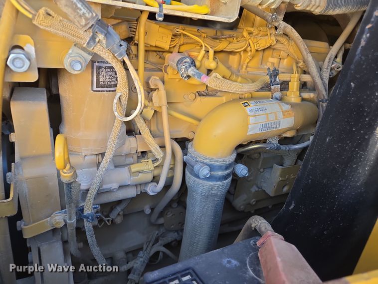 image for item DS5292 2006 Caterpillar 953C track loader