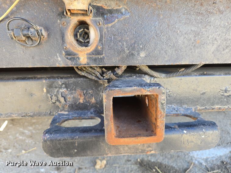 image for item DS5293 2006 Ford F450 Super Duty SuperCab flatbed truck