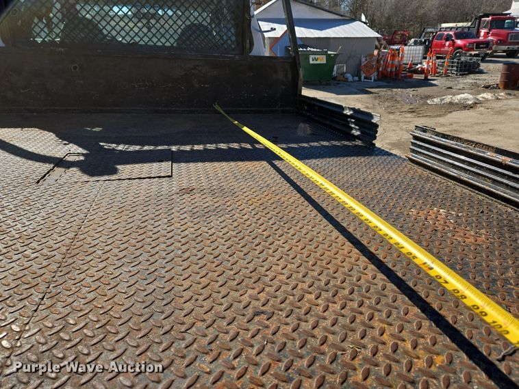 image for item DS5293 2006 Ford F450 Super Duty SuperCab flatbed truck