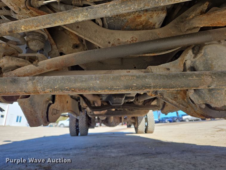 image for item DS5293 2006 Ford F450 Super Duty SuperCab flatbed truck