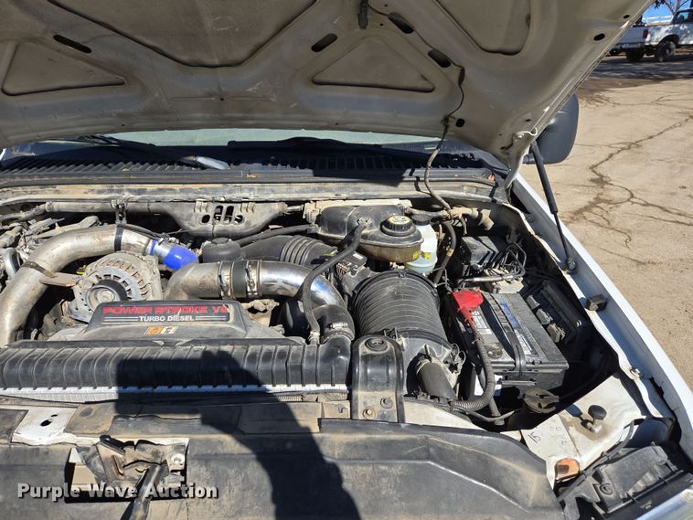 image for item DS5293 2006 Ford F450 Super Duty SuperCab flatbed truck