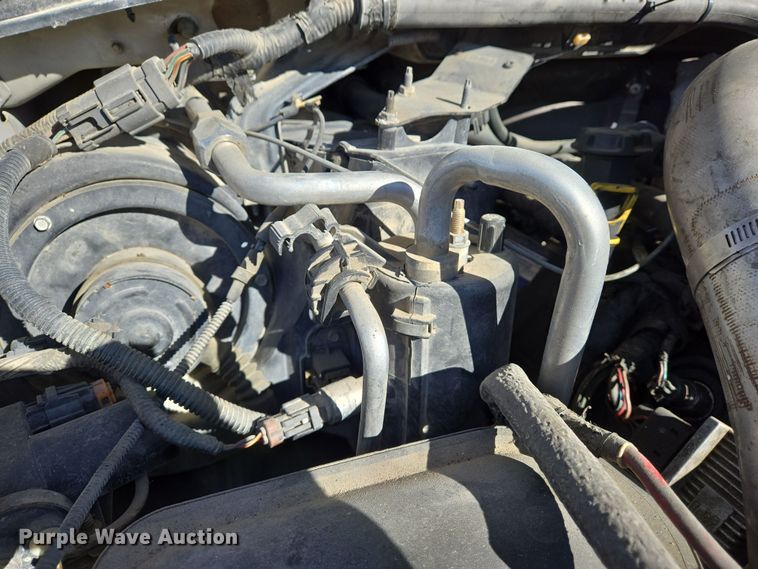 image for item DS5293 2006 Ford F450 Super Duty SuperCab flatbed truck