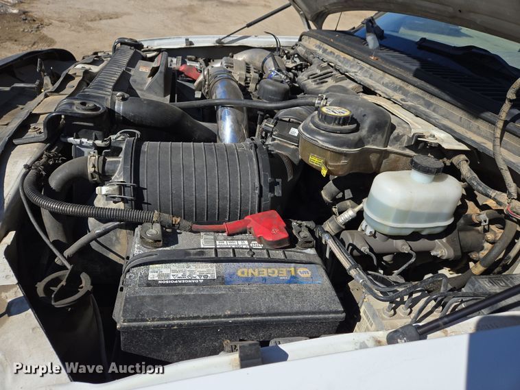 image for item DS5293 2006 Ford F450 Super Duty SuperCab flatbed truck