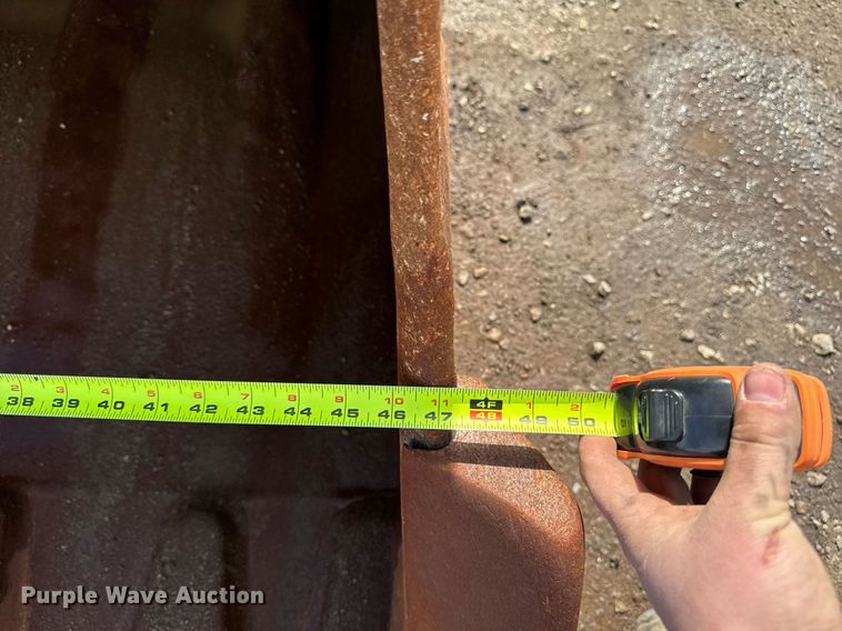 image for item DT0542 2006 John Deere 350D excavator