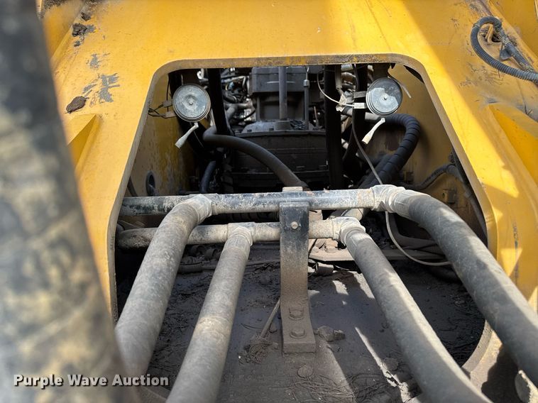 image for item DT0542 2006 John Deere 350D excavator