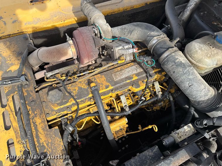 image for item DT0542 2006 John Deere 350D excavator