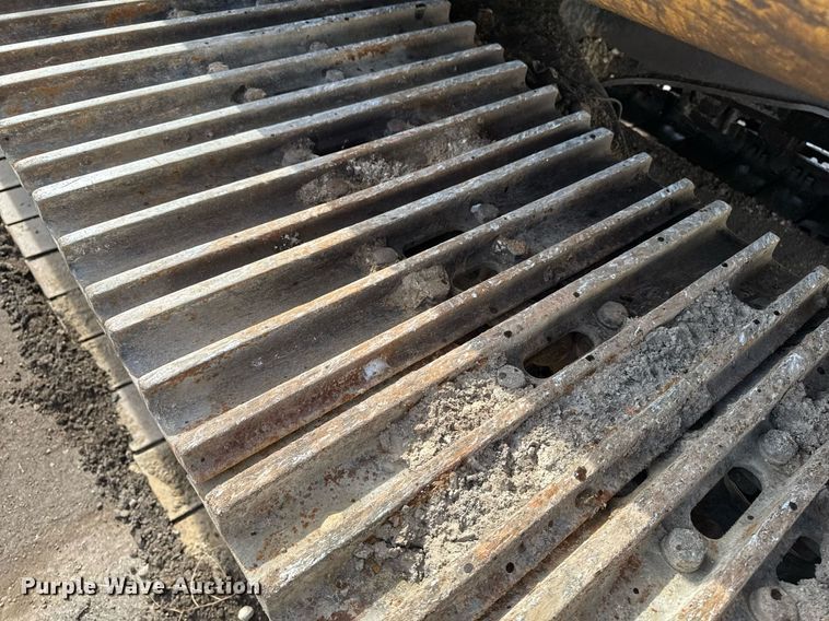 image for item DT0542 2006 John Deere 350D excavator