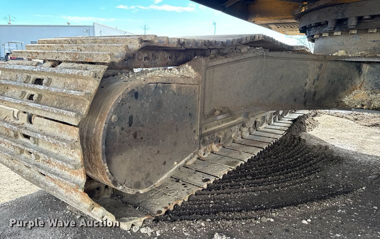 image for item DT0542 2006 John Deere 350D excavator